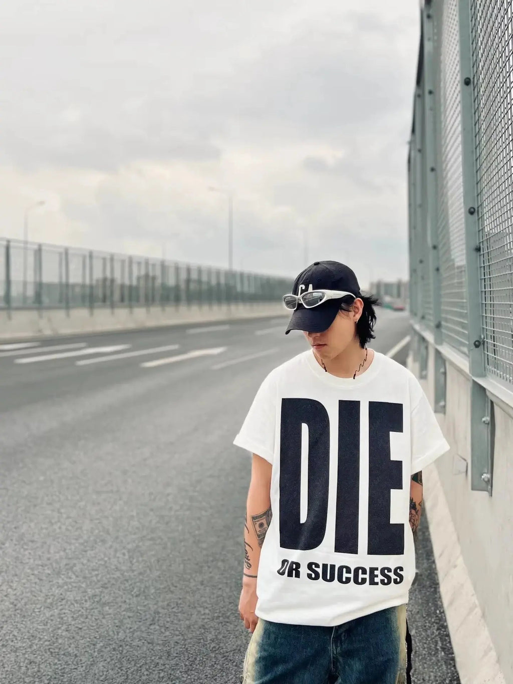 T-shirt DIE FOR SUCCESS