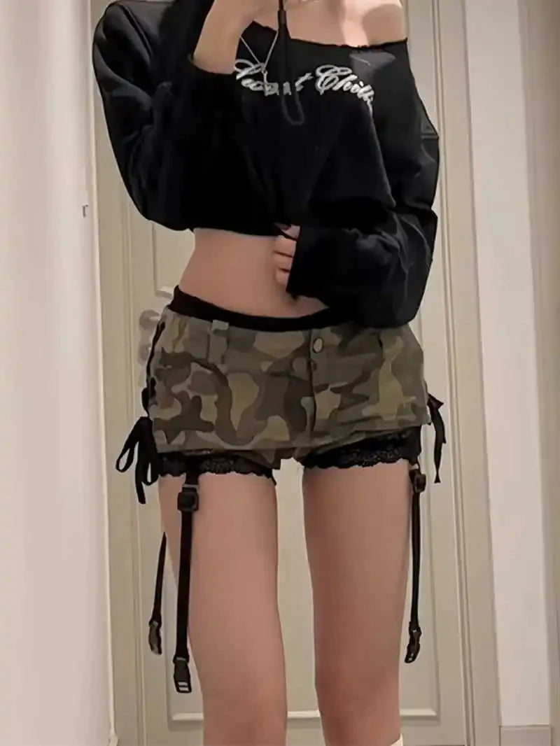 Camouflage mini shorts y2k
