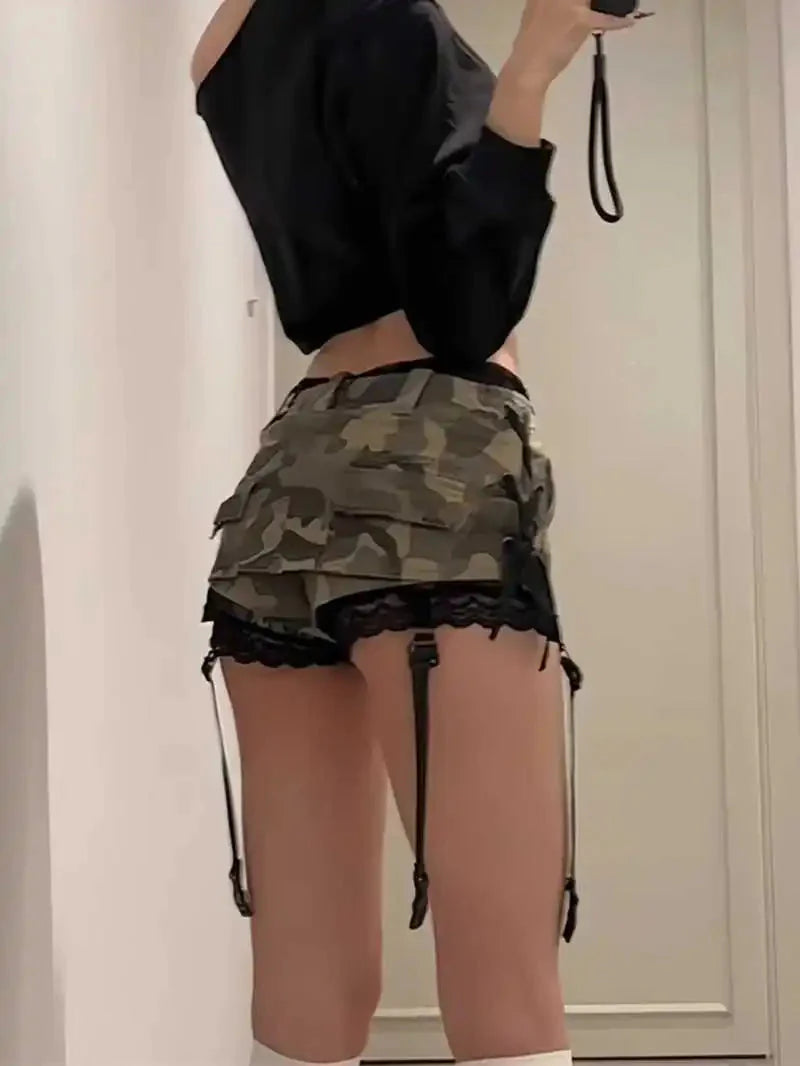Camouflage mini shorts y2k