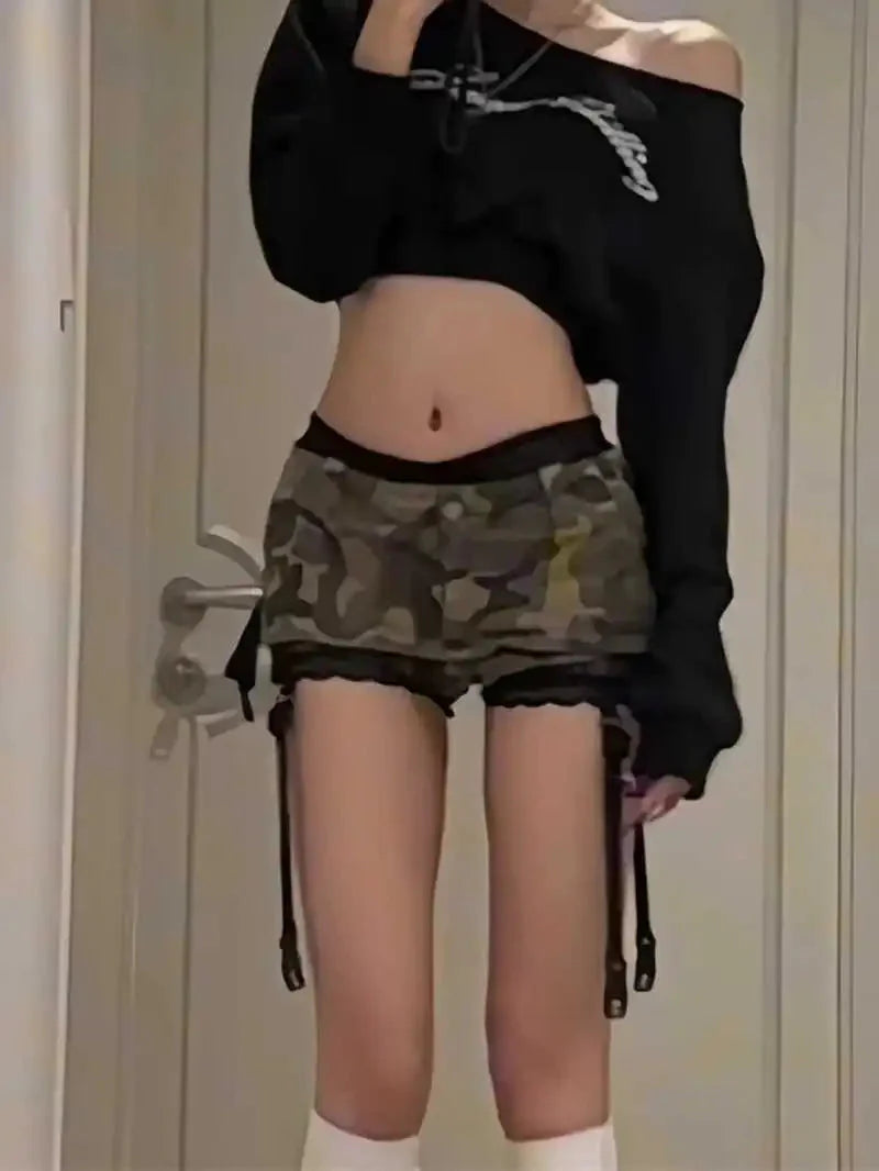 Camouflage mini shorts y2k
