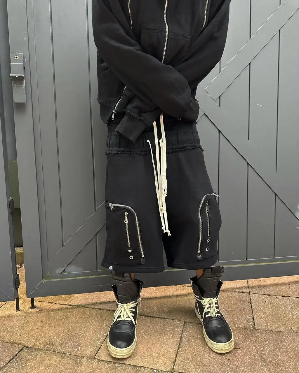 Black/White Zippers