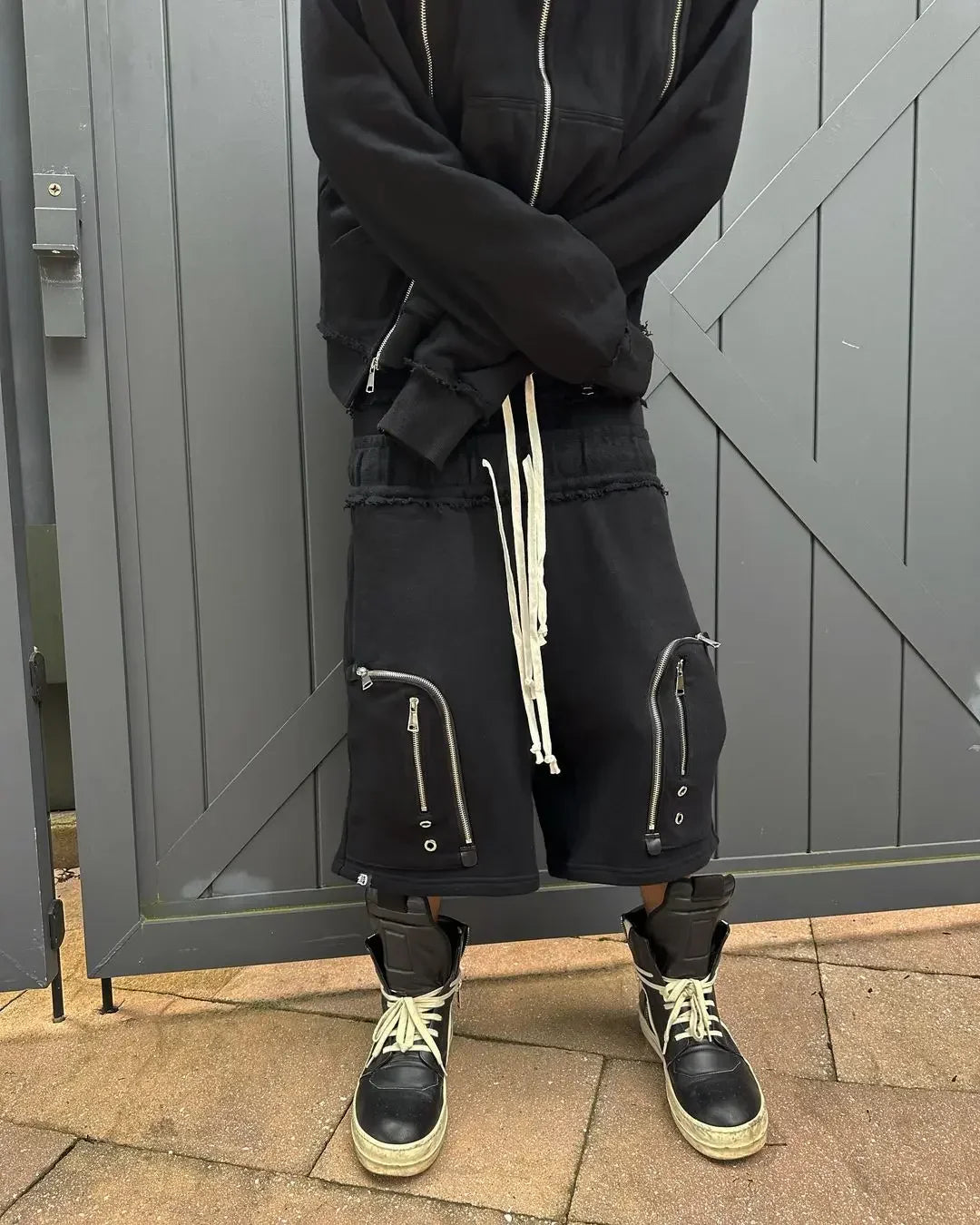Black/White Zippers