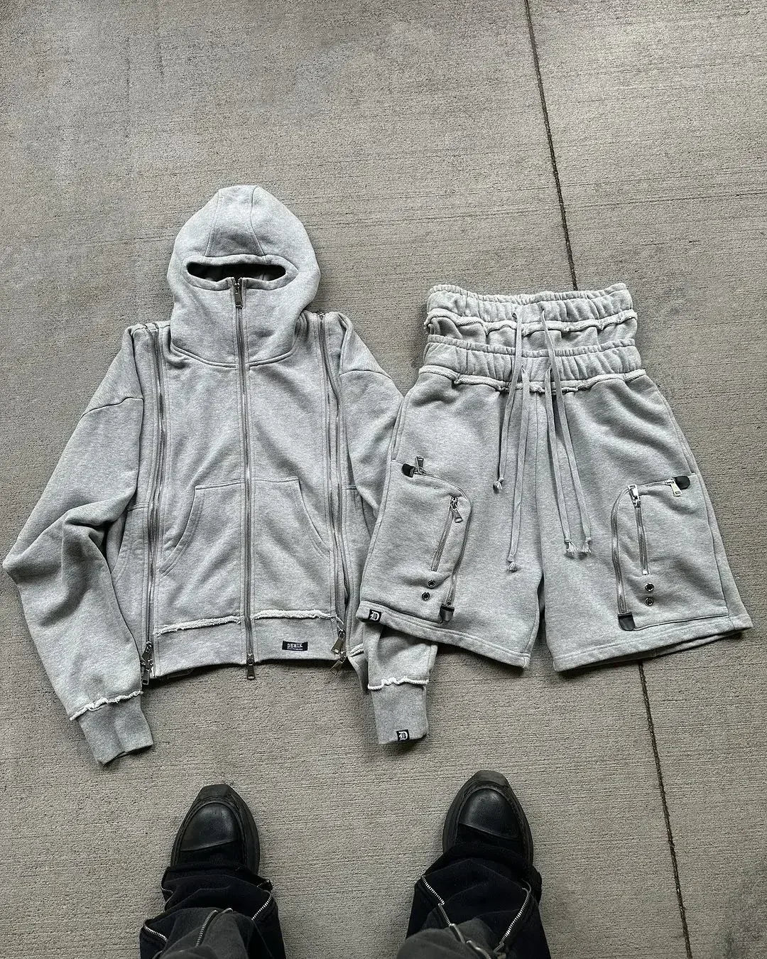 Black/White Zippers