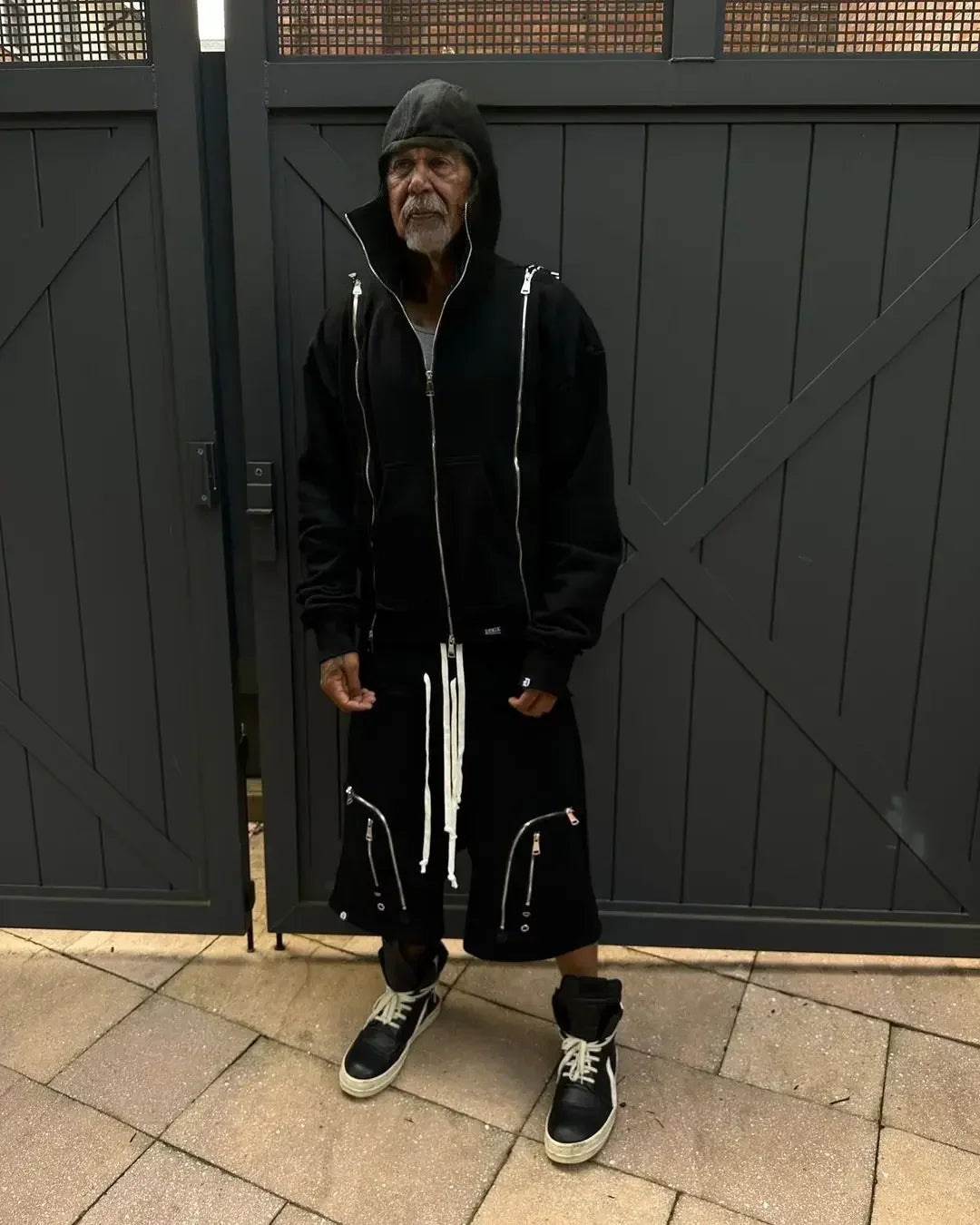 Black/White Zippers