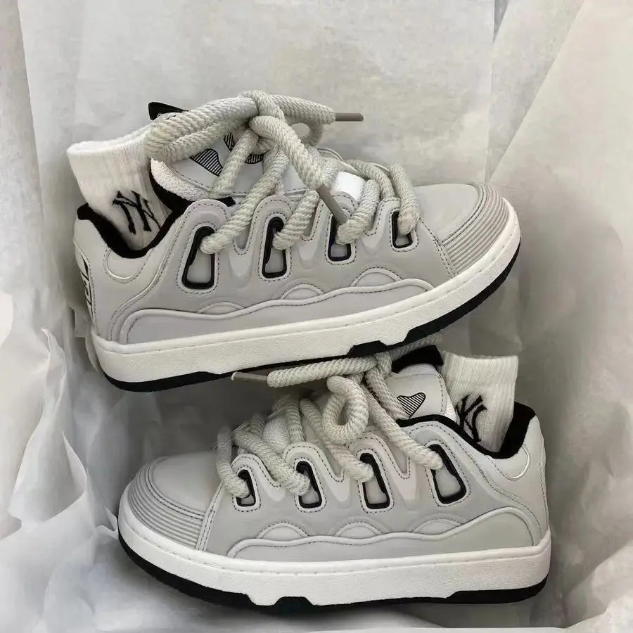 Skateboard Shoes Retro